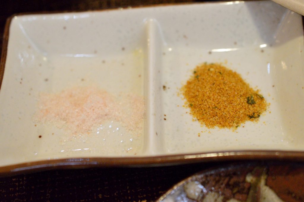 茨城県 水戸市 水府庵 松茸天ぷらそば 塩２種類