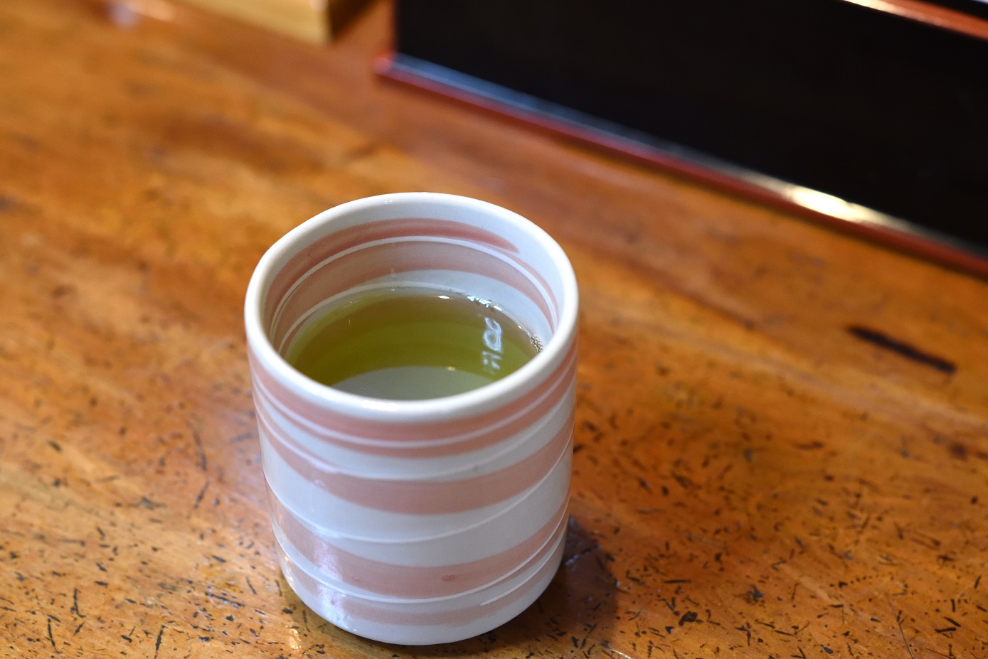 うなぎの店 東條 緑茶